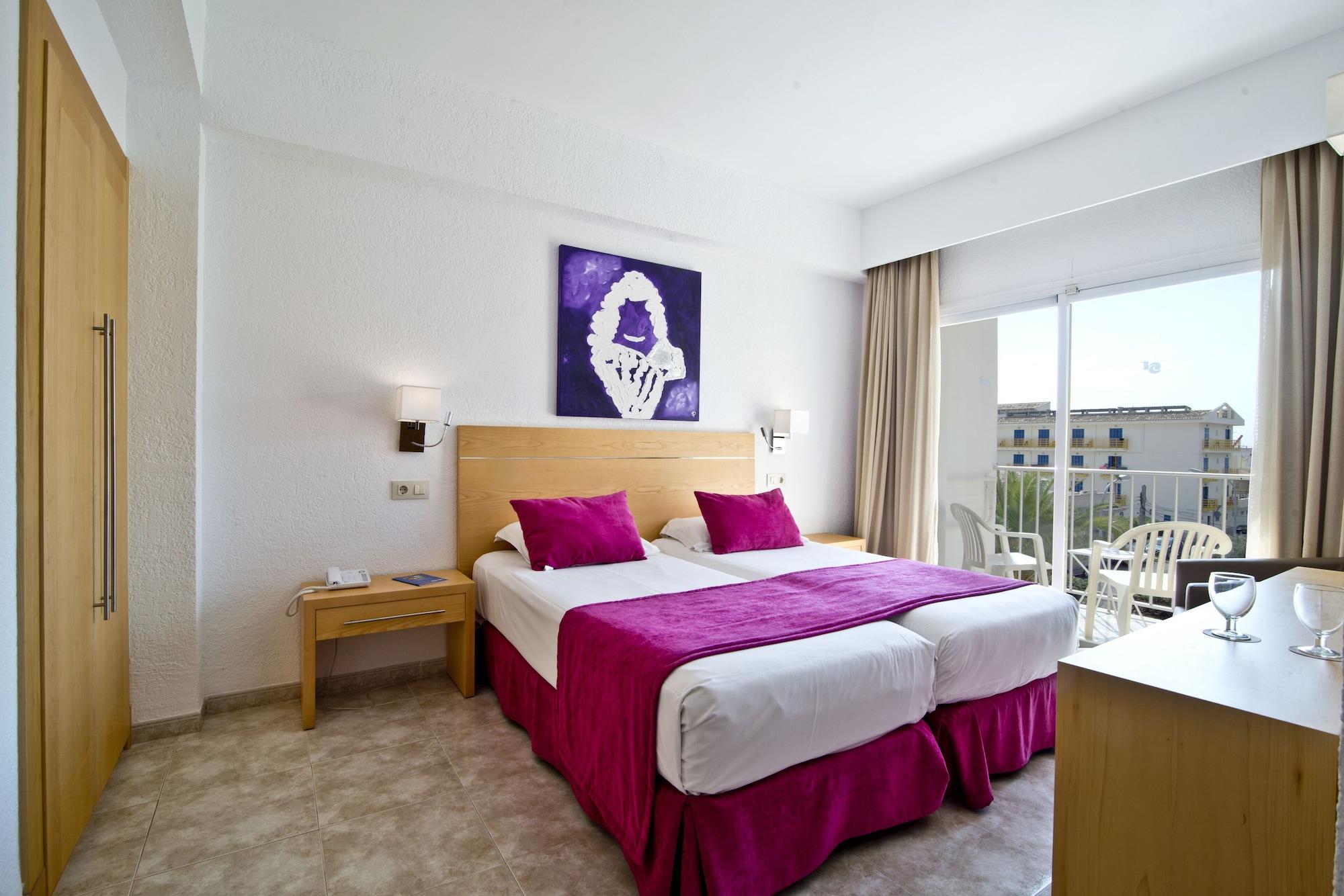 Hotel Capricho Кала Ратьяда Экстерьер фото