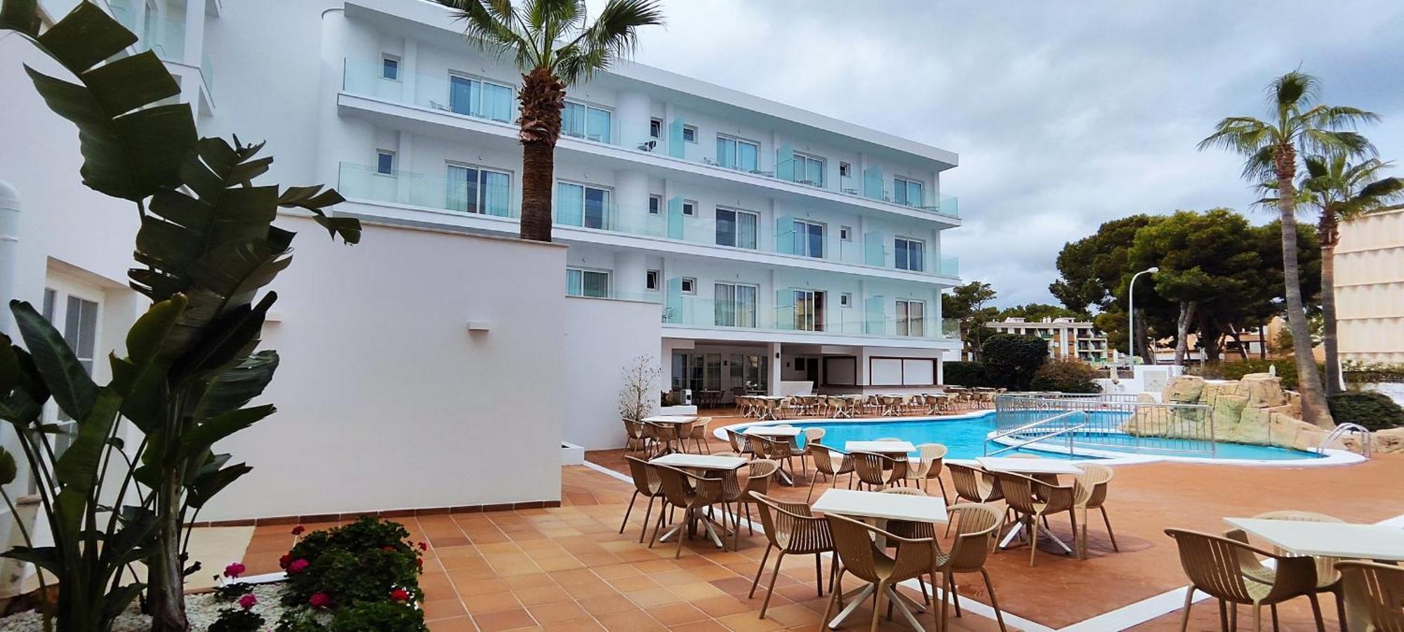 Hotel Capricho Кала Ратьяда Экстерьер фото